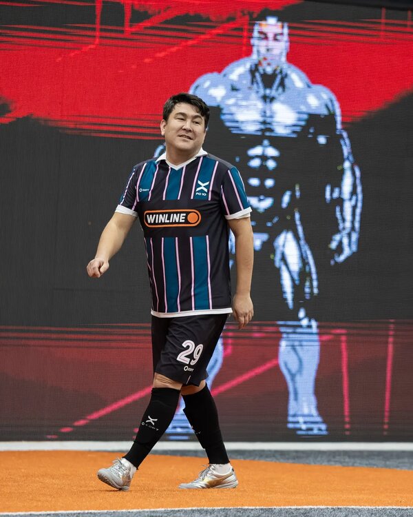 Азамат Мусагалиев